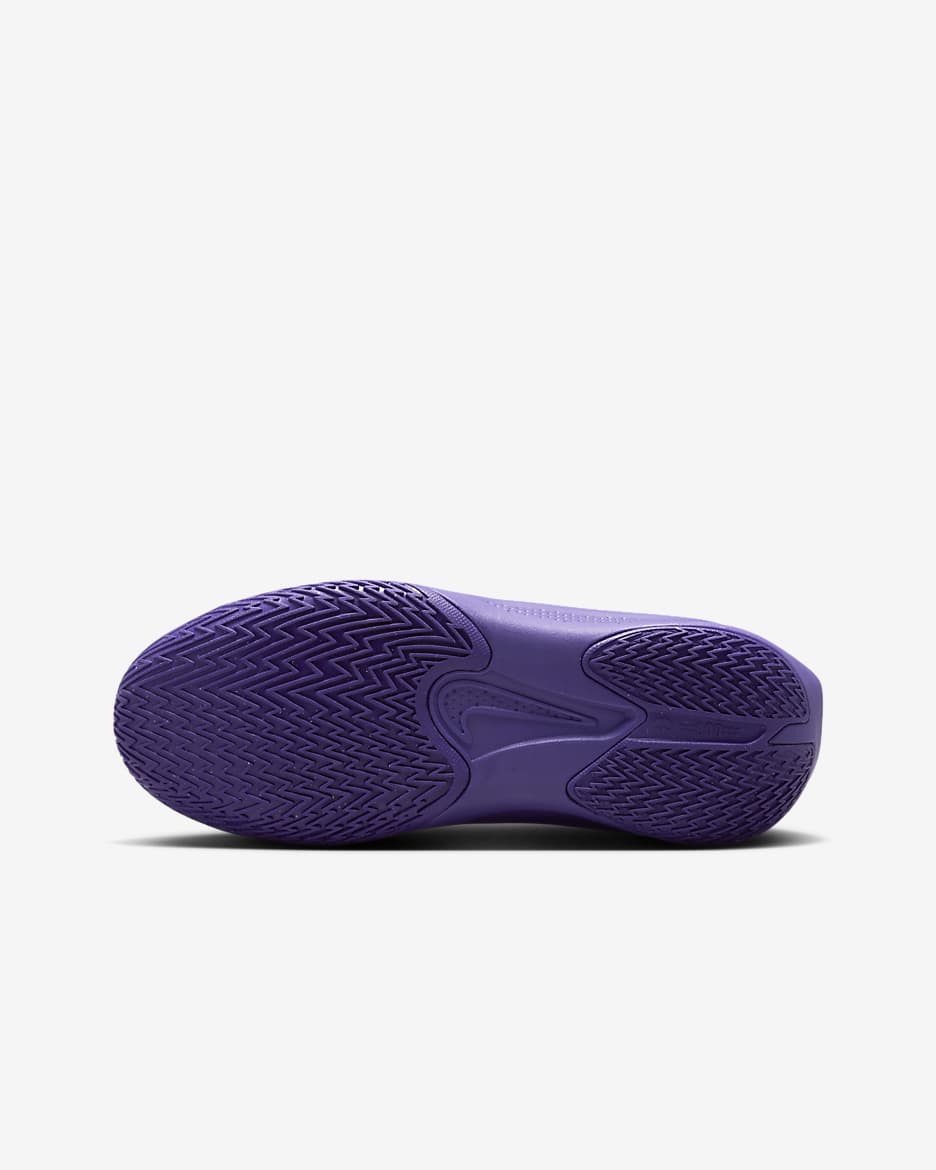 Nike basketball shoes violet best sale